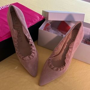 2.75" Suede Dress Pump with Ruffled Trim